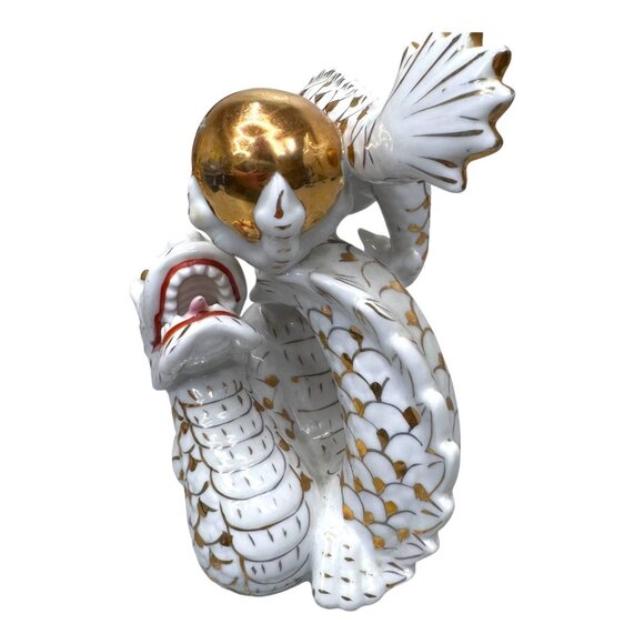 Vintage Yoshimi K Foo Dog Dragon Figurine Gold Red Accents 8" Mythical Orb Ball - Picture 2 of 8